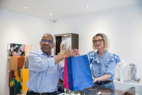 Les Années 90 : L'Ére Éblouissante des Supermodèles et de la Mode Haute Couture